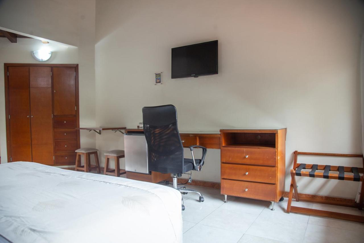 Hotel Faranda Bolivar Cucuta, A Member Of Radisson Individuals エクステリア 写真
