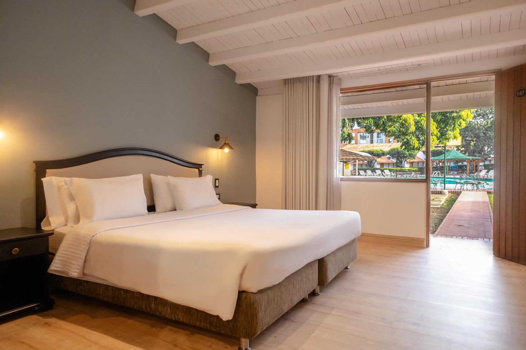 Hotel Faranda Bolivar Cucuta, A Member Of Radisson Individuals エクステリア 写真