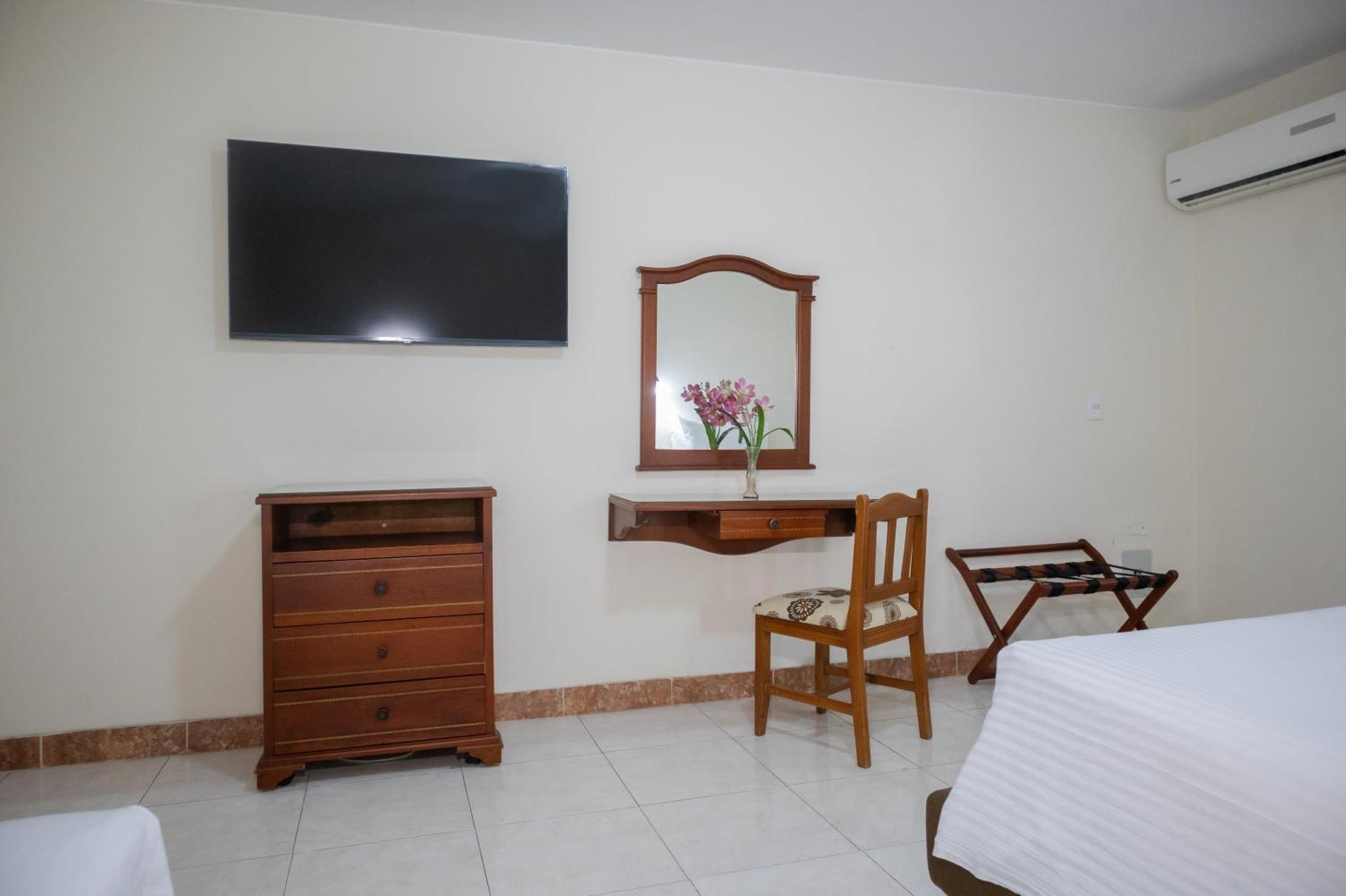 Hotel Faranda Bolivar Cucuta, A Member Of Radisson Individuals エクステリア 写真