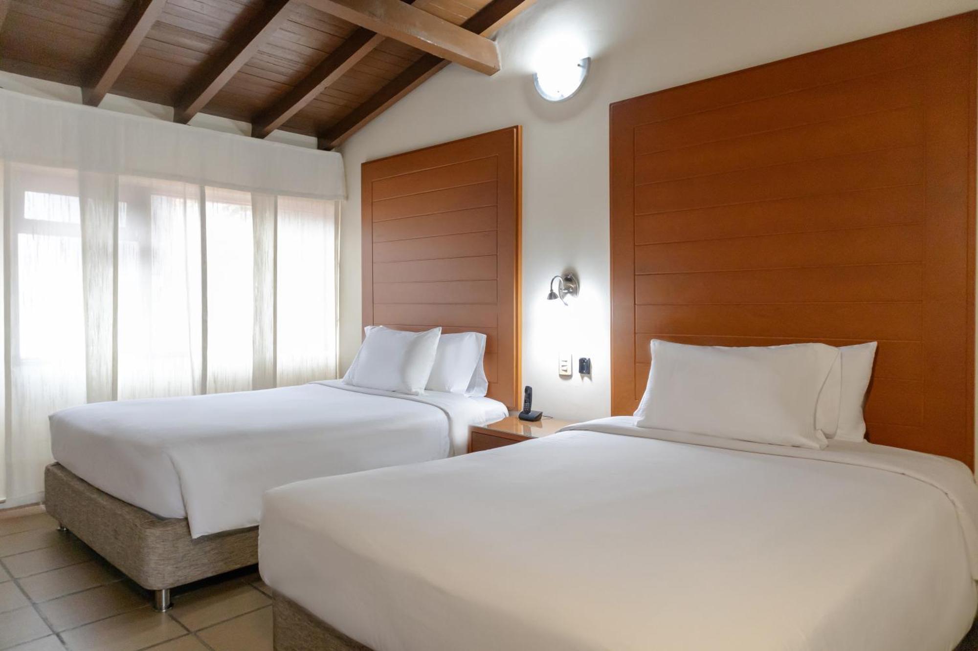 Hotel Faranda Bolivar Cucuta, A Member Of Radisson Individuals エクステリア 写真