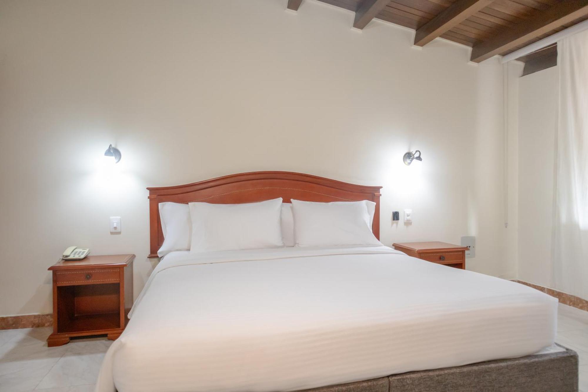 Hotel Faranda Bolivar Cucuta, A Member Of Radisson Individuals エクステリア 写真