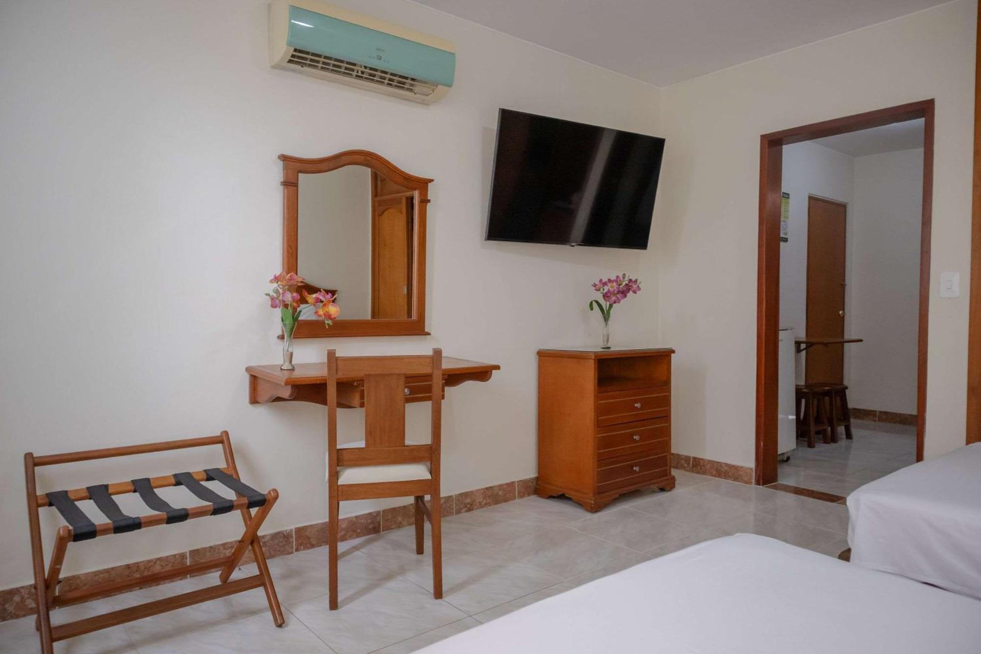 Hotel Faranda Bolivar Cucuta, A Member Of Radisson Individuals エクステリア 写真